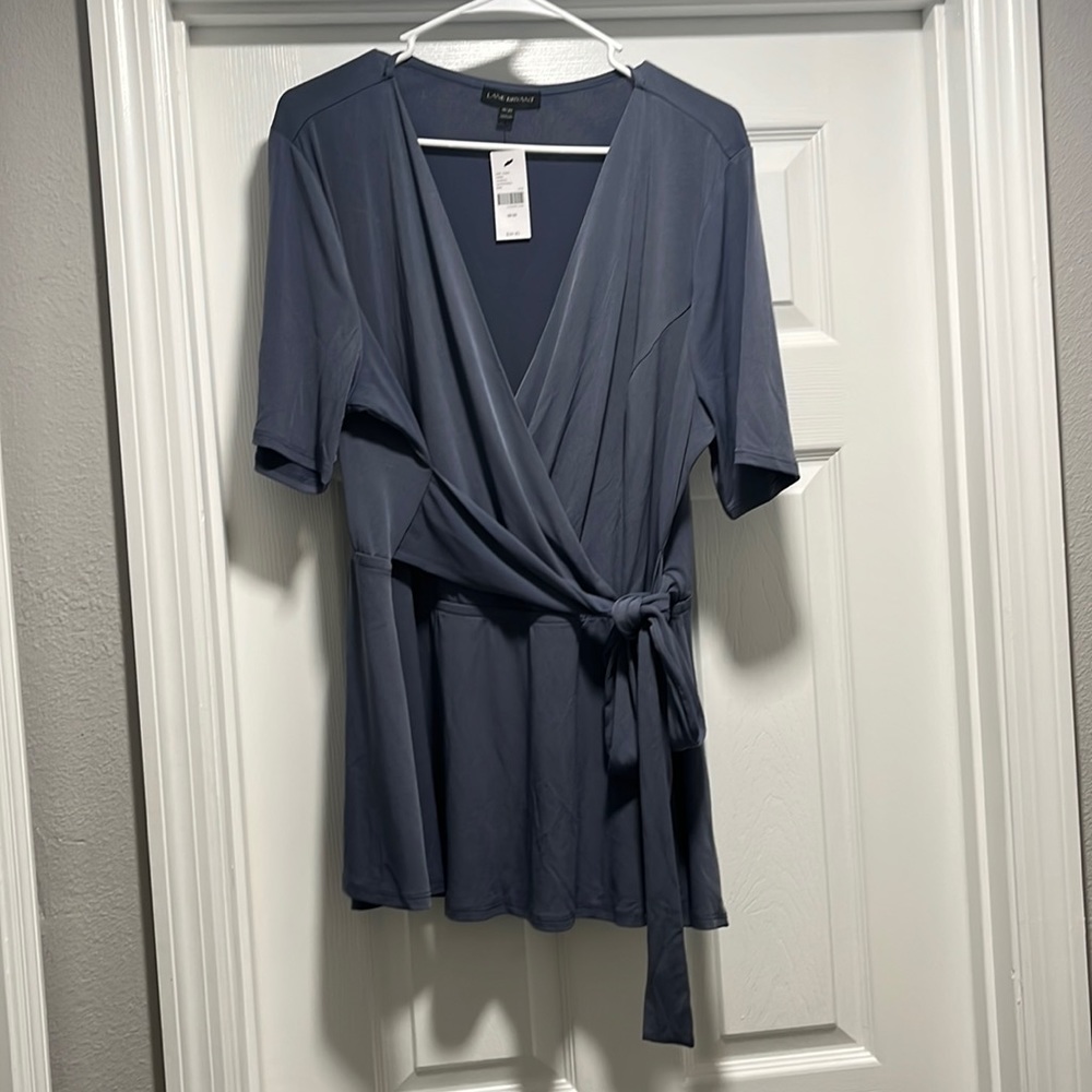 Women’s Lane Bryant Blouse. Plus Size 18/20 NWT. Blue/Slate Color.